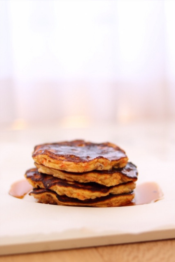 carrot cake pancakes