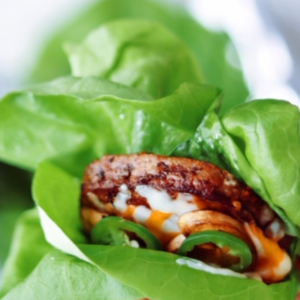burger in lettuce wrap